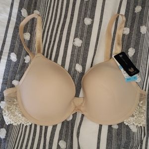 NWT Wacoal push up